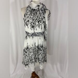 Jessica Simpson Black and White Abstract Floral Print Midi Dress